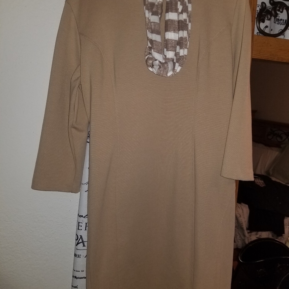 Jacket - Picture 12 of 12